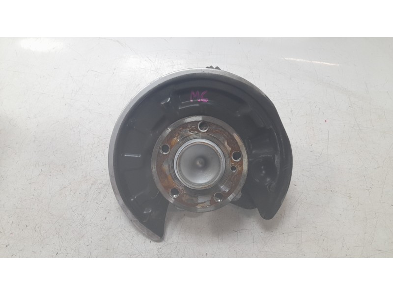 Recambio de mangueta trasera derecha para mercedes-benz clase gla (x156) gla 180 (156.942) referencia OEM IAM 2460406  