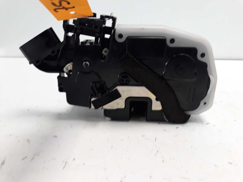 Recambio de cerradura puerta trasera derecha para nissan juke (f15) acenta referencia OEM IAM 82500BA60B  