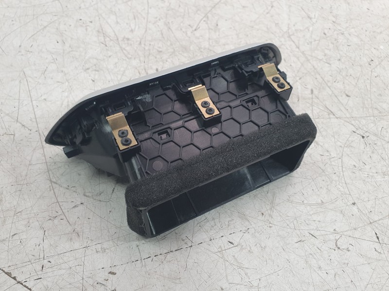 Recambio de aireador central para mg zs 1.5 hybrid+ referencia OEM IAM 11406951  
