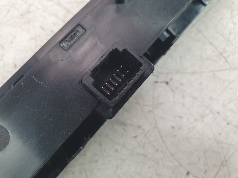 Recambio de warning para mg zs 1.5 hybrid+ referencia OEM IAM 11466866  