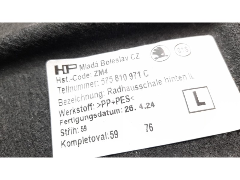 Recambio de paso rueda trasero izquierdo para seat ateca (khp) fr referencia OEM IAM 575810971C  