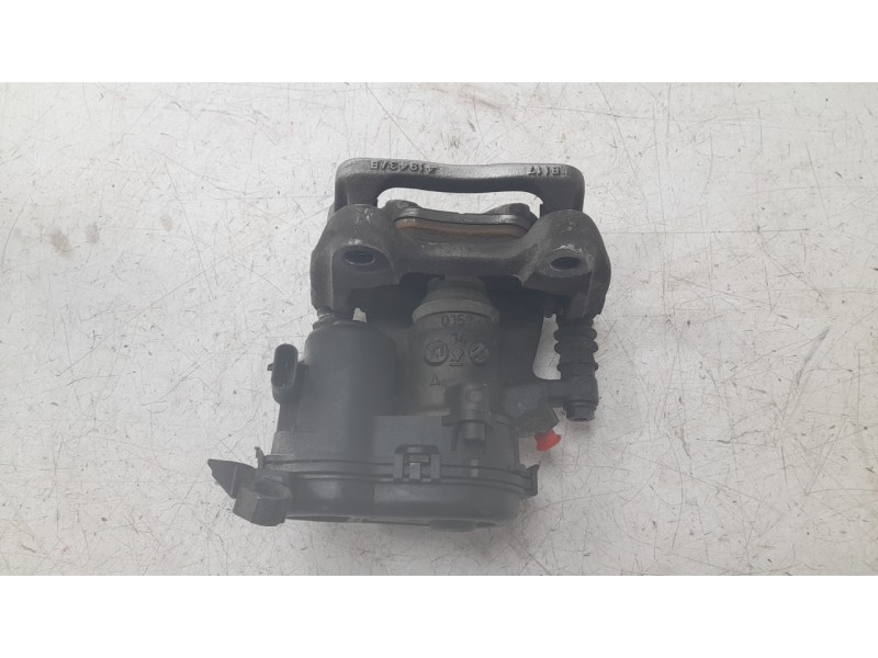 Recambio de pinza de freno trasera izquierda para mercedes-benz clase gla (x156) gla 180 (156.942) referencia OEM IAM A246423239