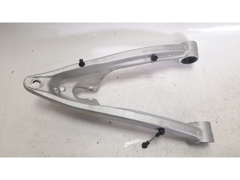 Recambio de brazo suspension superior delantero derecho para bmw r 1250 r 1250 gs adventure referencia OEM IAM 31428527533  