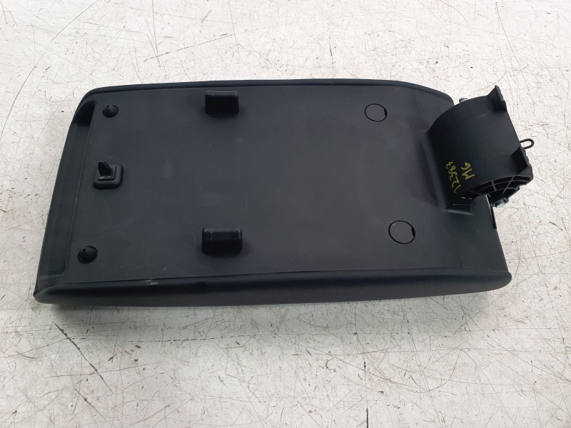 Recambio de apoyabrazos central para mg zs 1.5 hybrid+ referencia OEM IAM 11583819  