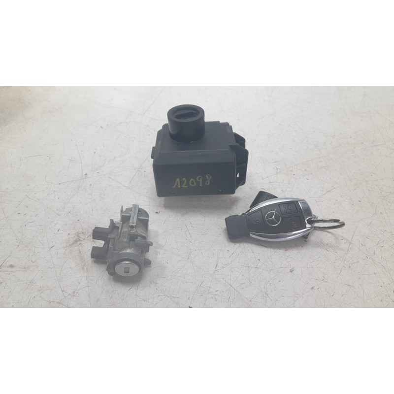 Recambio de conmutador de arranque para mercedes-benz clase gla (x156) gla 180 (156.942) referencia OEM IAM 2469055103  