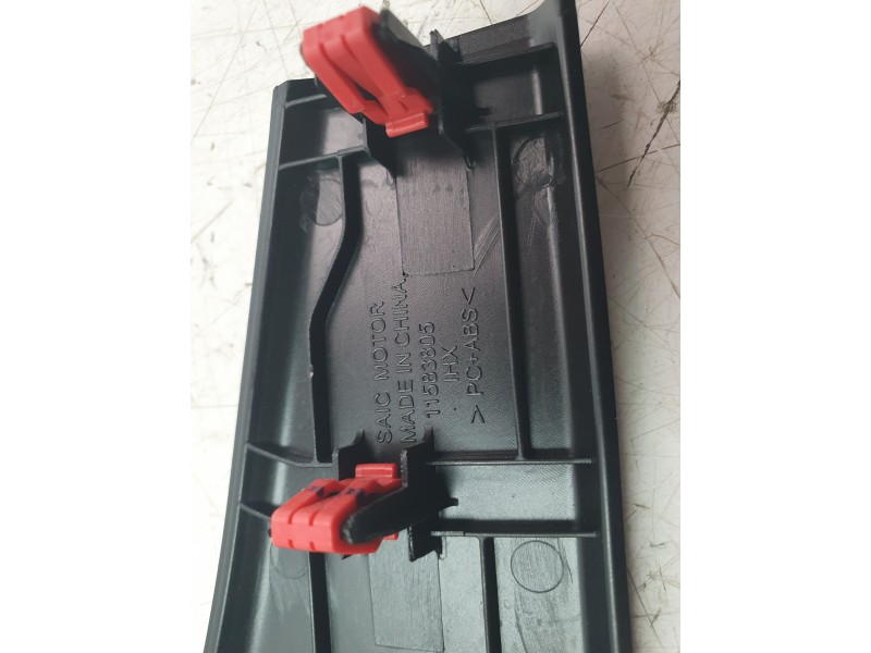Recambio de moldura para mg zs 1.5 hybrid+ referencia OEM IAM 11583805  
