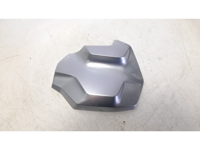 Recambio de moldura para bmw r 1250 r 1250 gs adventure referencia OEM IAM 46638559590  