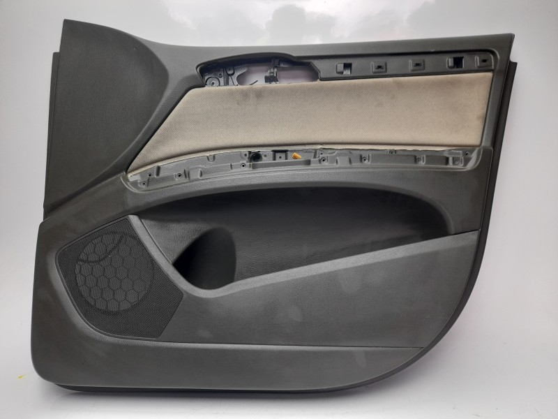 Recambio de guarnecido puerta delantera derecha para audi q7 (4l) 3.0 tdi referencia OEM IAM 4L0867104  