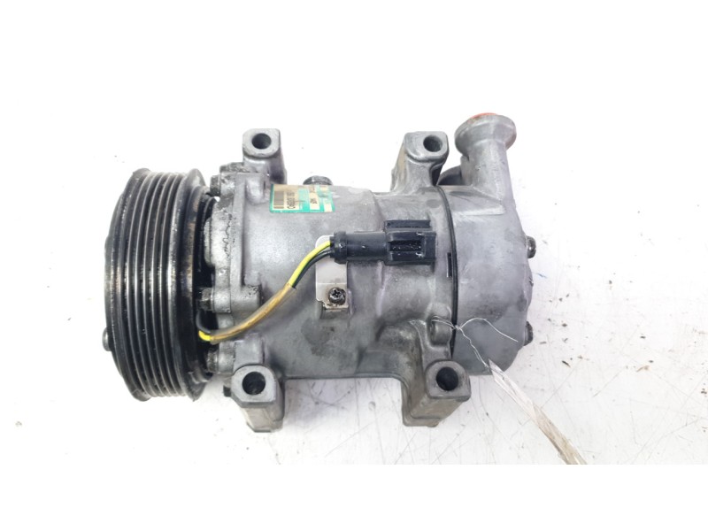 Recambio de compresor aire acondicionado para ford fiesta v (jh_, jd_) 1.4 tdci referencia OEM IAM 2S6119D629AD  380032