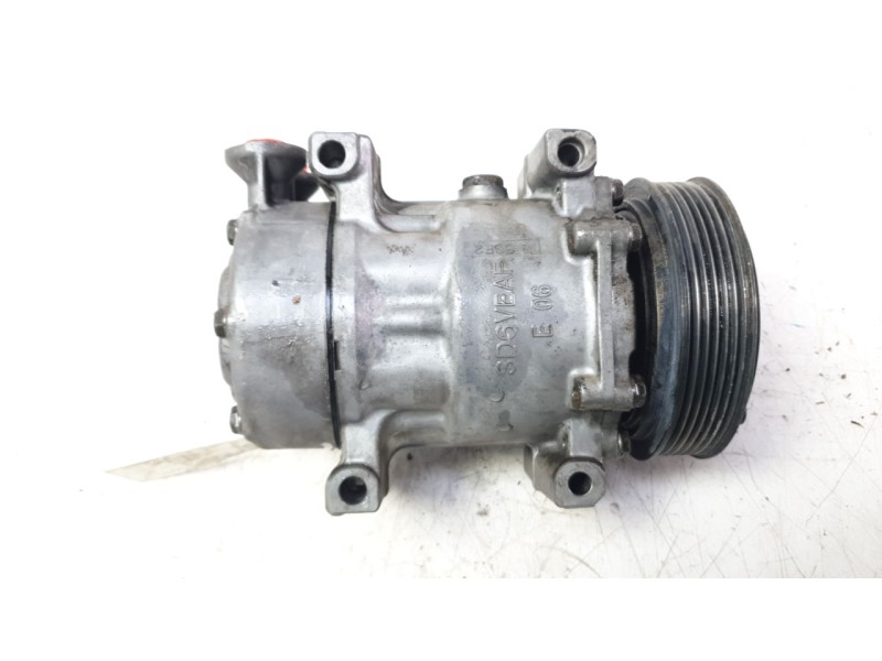 Recambio de compresor aire acondicionado para ford fiesta v (jh_, jd_) 1.4 tdci referencia OEM IAM 2S6119D629AD  380032