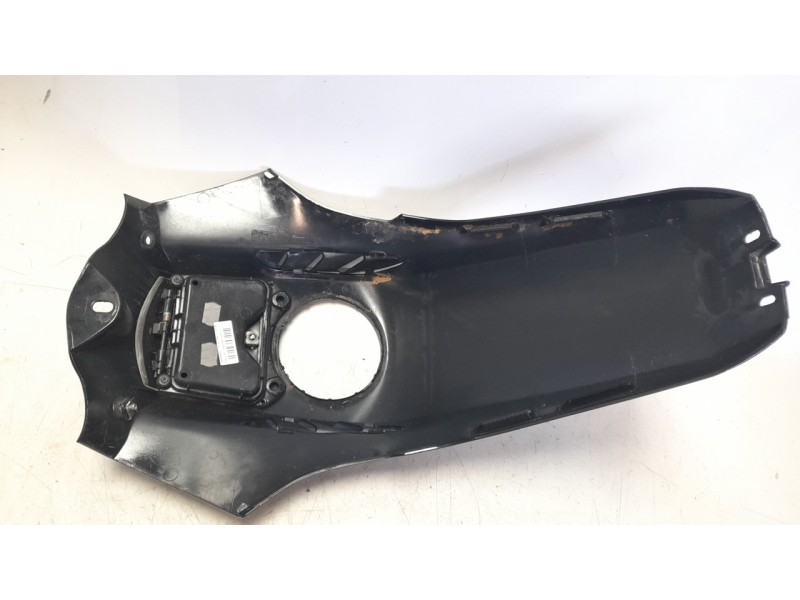 Recambio de moldura para bmw r 1250 r 1250 gs adventure referencia OEM IAM 46638536936  