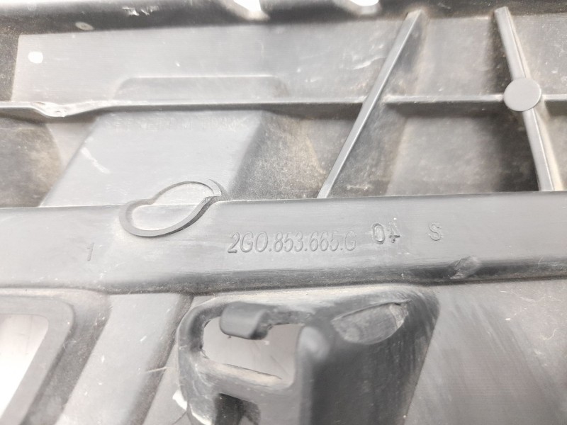 Recambio de rejilla paragolpes izquierda para volkswagen polo vi (aw1, bz1, ae1) 1.0 tsi referencia OEM IAM 2G0853665G9B9  10723