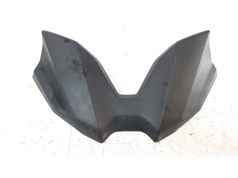 Recambio de moldura para bmw f 750 gs referencia OEM IAM 8564546  