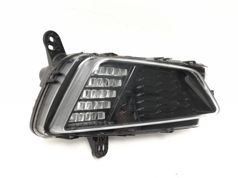 Recambio de faro antiniebla derecho para volkswagen polo vi (aw1, bz1, ae1) 1.0 tsi referencia OEM IAM 2G0941662B  2500282/25010