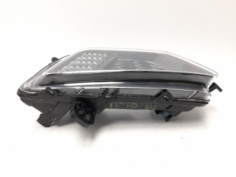 Recambio de faro antiniebla derecho para volkswagen polo vi (aw1, bz1, ae1) 1.0 tsi referencia OEM IAM 2G0941662B  2500282/25010