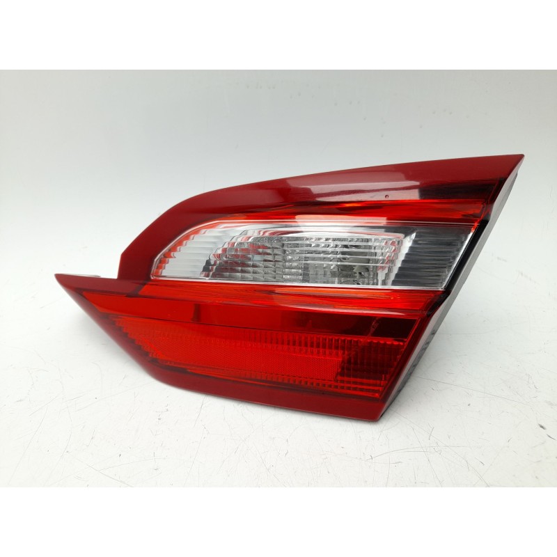 Recambio de piloto trasero derecho interior para ford fiesta vii (hj, hf) 1.0 ecoboost referencia OEM IAM H1BB13A602AH  