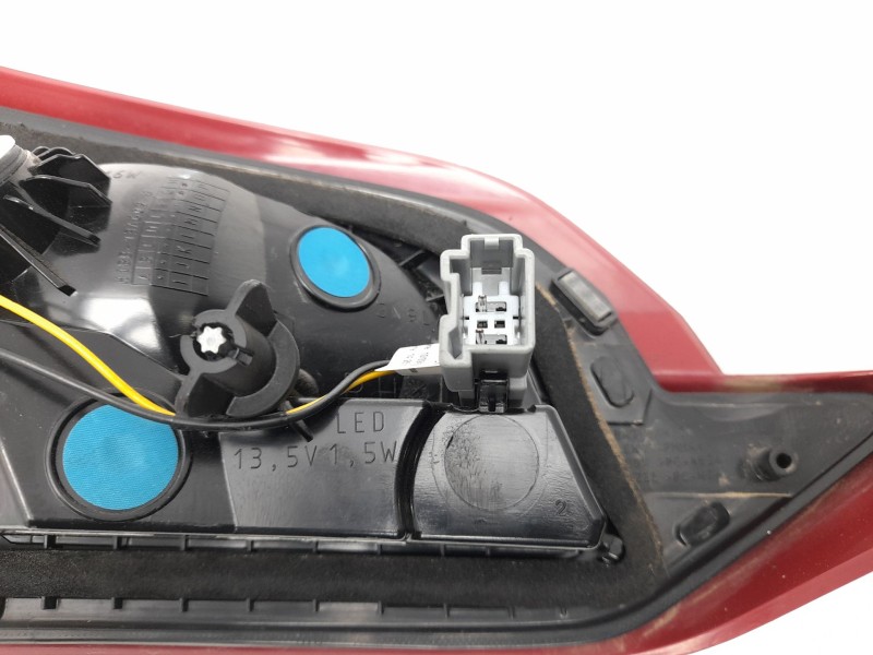 Recambio de piloto trasero derecho interior para ford fiesta vii (hj, hf) 1.0 ecoboost referencia OEM IAM H1BB13A602AH  