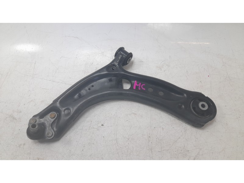Recambio de brazo suspension inferior delantero izquierdo para skoda octavia iv (nx3, nn3, pv3) 2.0 tdi referencia OEM IAM 5WA40