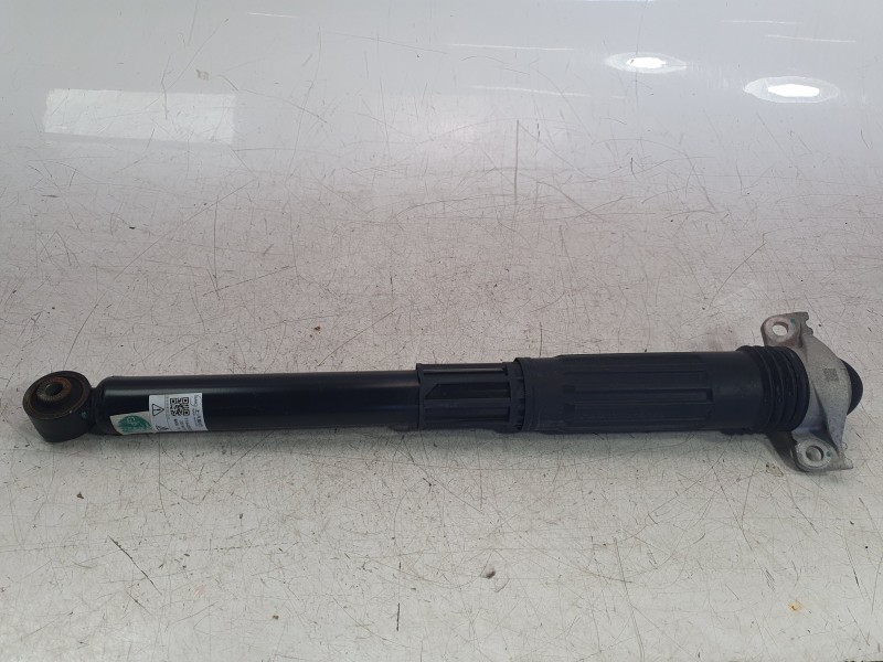 Recambio de amortiguador trasero derecho para mg zs 1.5 hybrid+ referencia OEM IAM 11640839  