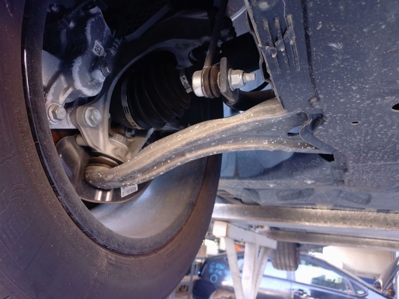 Recambio de brazo suspension inferior delantero derecho para mercedes-benz eqb (x243) eqb 250+ (243.602) referencia OEM IAM   