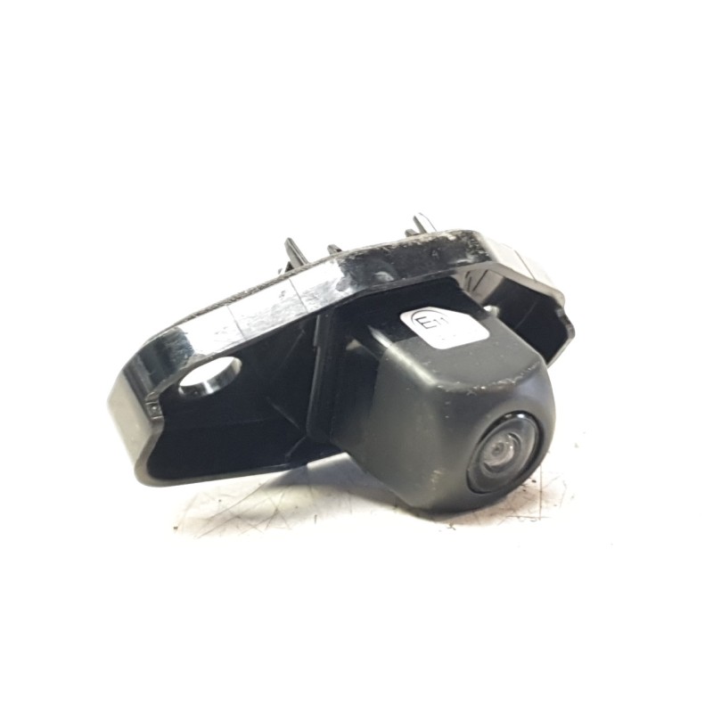 Recambio de camara vision trasera para toyota corolla fastback (_e21_) 1.8 hybrid (zwe211) referencia OEM IAM 8689002331 2015324