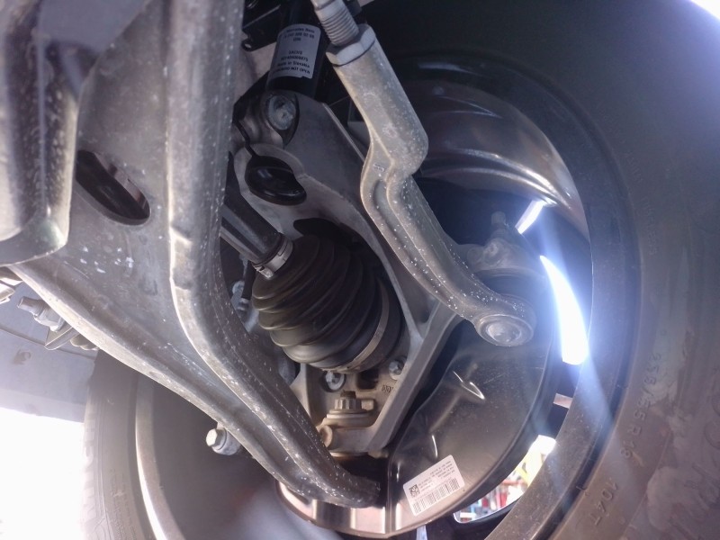 Recambio de mangueta delantera derecha para mercedes-benz eqb (x243) eqb 250+ (243.602) referencia OEM IAM   