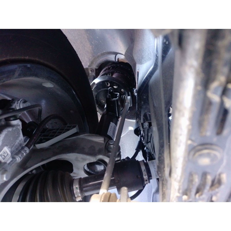 Recambio de amortiguador delantero derecho para mercedes-benz eqb (x243) eqb 250+ (243.602) referencia OEM IAM   