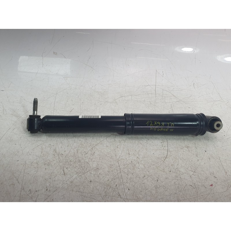 Recambio de amortiguador trasero derecho para renault megane iv hatchback (b9a/m/n_) 1.5 blue dci 115 (b9a6) referencia OEM IAM 