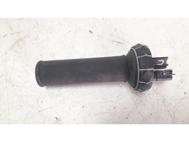 Recambio de mando multifuncion para bmw r 1250 r 1250 gs adventure referencia OEM IAM 61318406680  