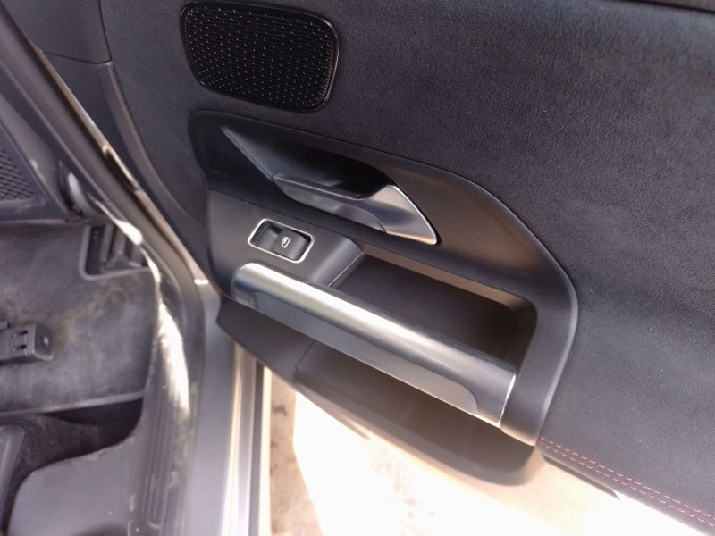 Recambio de mando elevalunas trasero derecho para mercedes-benz eqb (x243) eqb 250+ (243.602) referencia OEM IAM   
