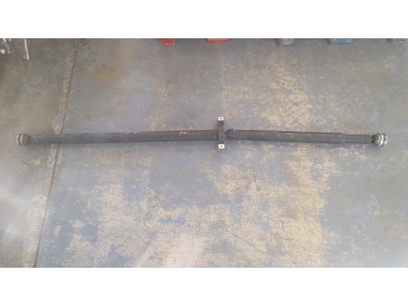 Recambio de transmision central para ford kuga titanium referencia OEM IAM LX674K145GF  