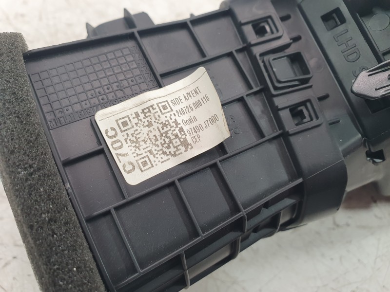 Recambio de aireador derecho para kia xceed 1.0 t-gdi 74 kw (100 cv) referencia OEM IAM 97490J7000  