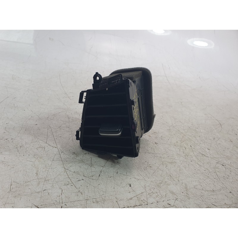 Recambio de aireador central derecho para kia xceed 1.0 t-gdi 74 kw (100 cv) referencia OEM IAM 97420J7AA0  