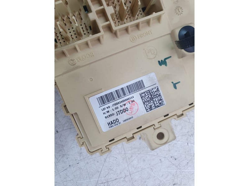 Recambio de caja reles / fusibles para kia xceed 1.0 t-gdi 74 kw (100 cv) referencia OEM IAM 91950L7DD0  