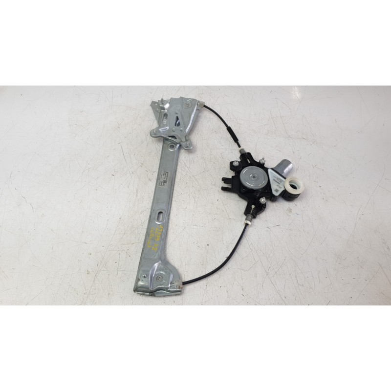 Recambio de elevalunas delantero izquierdo para toyota corolla fastback (_e21_) 1.8 hybrid (zwe211) referencia OEM IAM 698200274