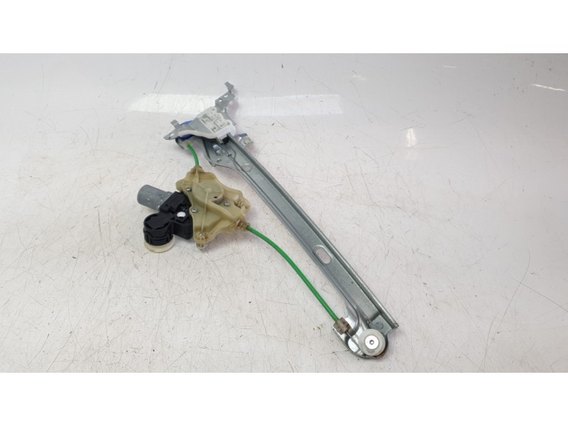 Recambio de elevalunas trasero izquierdo para toyota corolla fastback (_e21_) 1.8 hybrid (zwe211) referencia OEM IAM 6984002682 