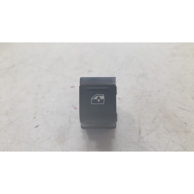 Recambio de mando elevalunas delantero derecho para audi q3 sportback (f3n) 35 tdi referencia OEM IAM 83A959855NV6  