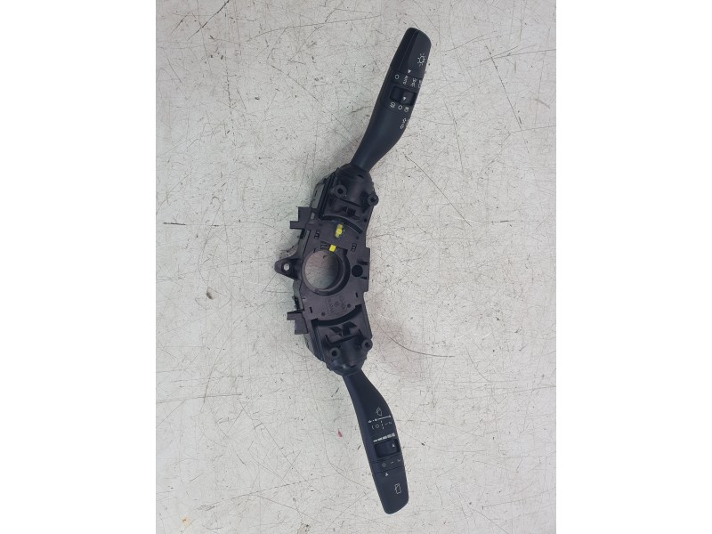Recambio de mando multifuncion para kia xceed 1.0 t-gdi 74 kw (100 cv) referencia OEM IAM 93404J7950  