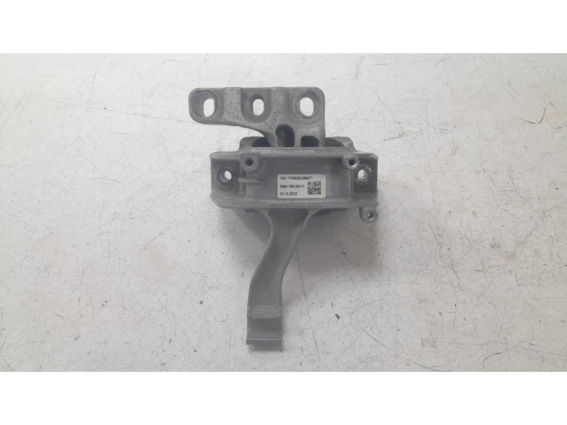 Recambio de soporte motor derecho para audi q3 sportback (f3n) 35 tdi referencia OEM IAM 5WA199262H  