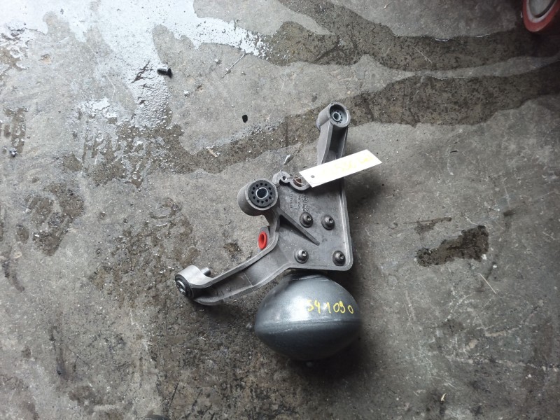 Recambio de acumulador central amortiguacion para citroën c5 iii (rd_) 2.0 hdi 140 referencia OEM IAM 9657351680  