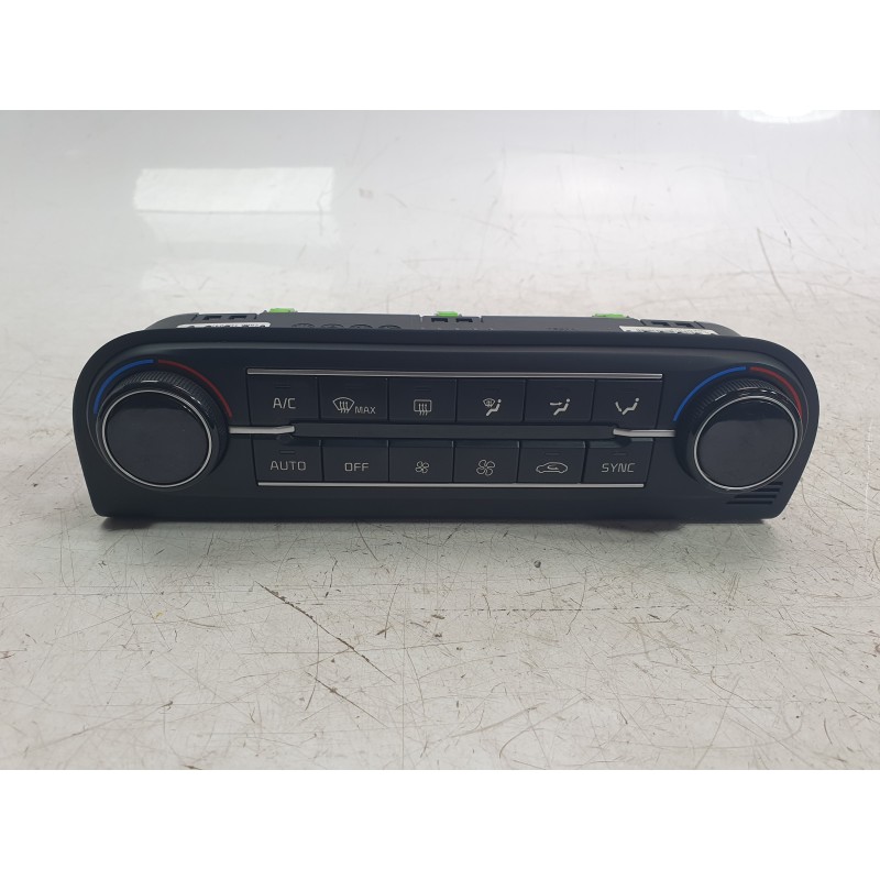 Recambio de mando climatizador para kia xceed 1.0 t-gdi 74 kw (100 cv) referencia OEM IAM 97250J7500  