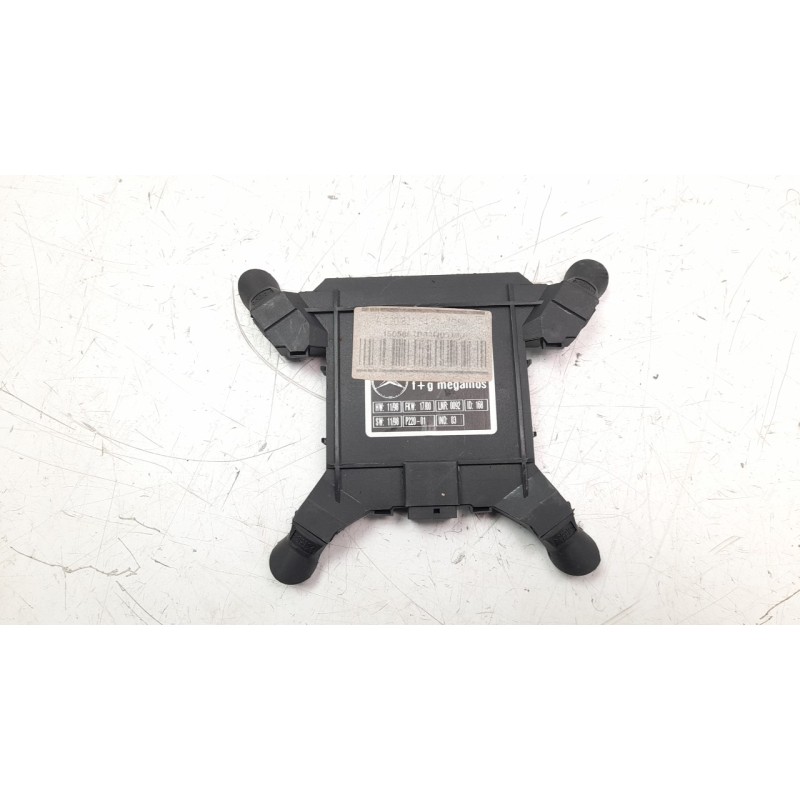 Recambio de modulo electronico para mercedes-benz clase cl (w215) coupe 5.0 v8 24v cat referencia OEM IAM A2208215451  