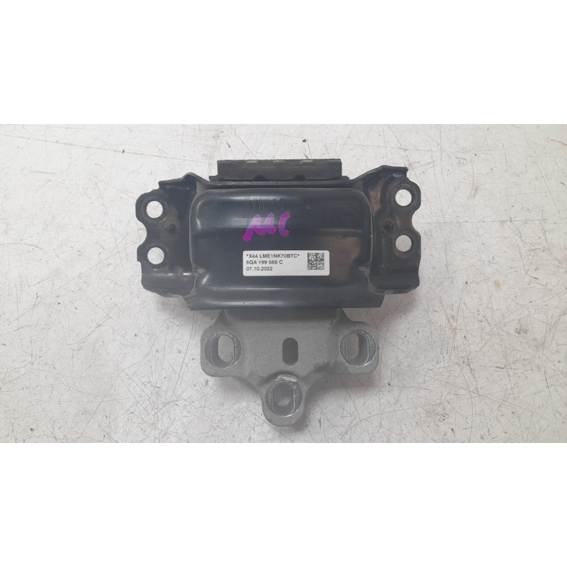 Recambio de soporte motor izquierdo para audi q3 sportback (f3n) 35 tdi referencia OEM IAM 5QA199555C  ZPSVW094