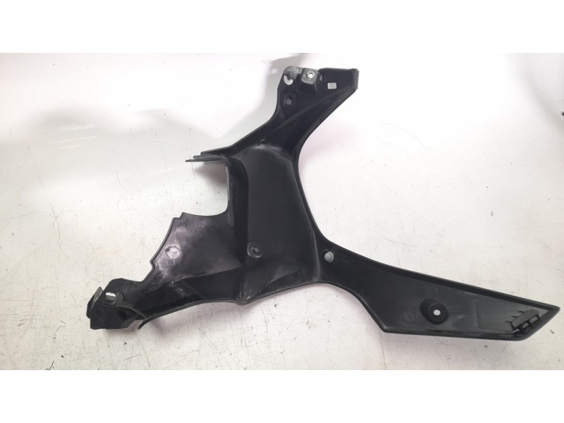 Recambio de moldura para bmw r 1250 r 1250 gs adventure referencia OEM IAM 46638556652  