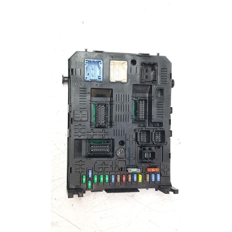 Recambio de caja reles / fusibles para citroën c5 iii (rd_) 2.0 hdi 140 referencia OEM IAM 9664058880  