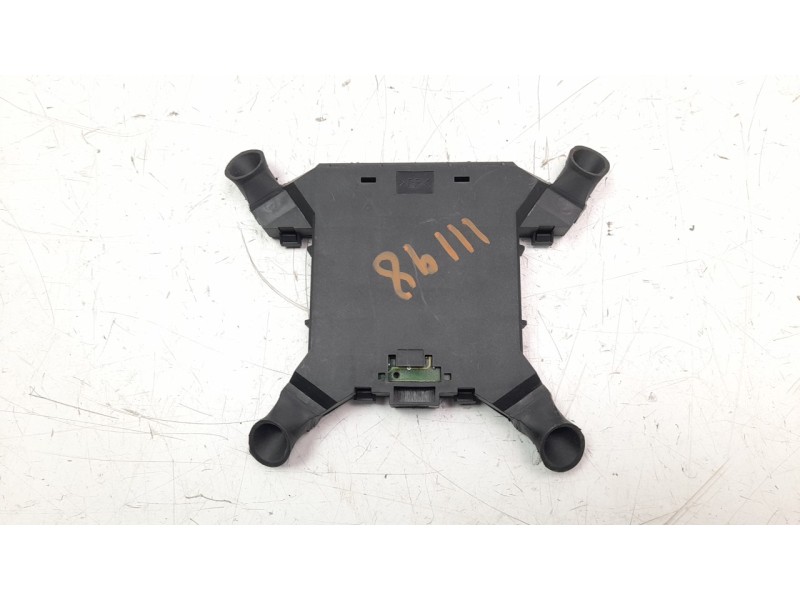 Recambio de modulo electronico para mercedes-benz clase cl (w215) coupe 5.0 v8 24v cat referencia OEM IAM A2208215451  