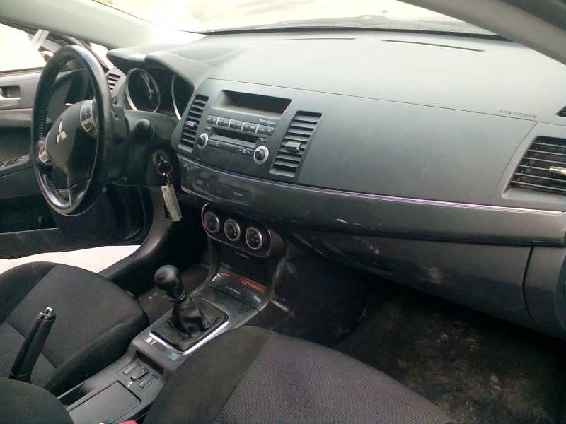 mitsubishi lancer sportback (cx) del año 2008