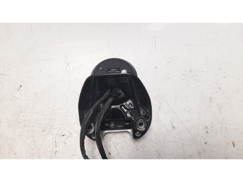 Recambio de cuadro instrumentos para harley-davidson street referencia OEM IAM 70900450  