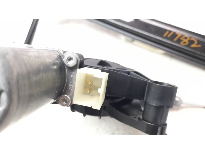 Recambio de elevalunas delantero izquierdo para seat ateca (khp) fr referencia OEM IAM 575837461A  