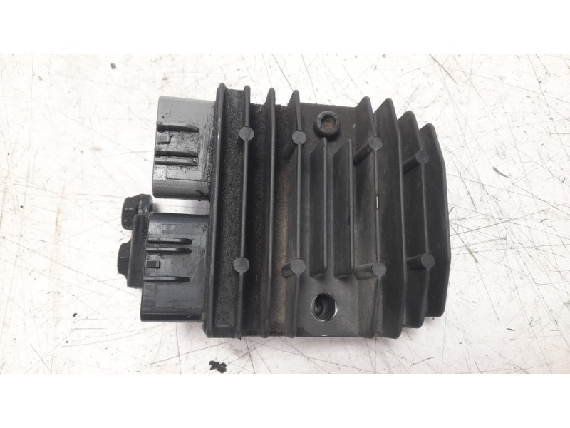 Recambio de regulador de corriente para harley-davidson street referencia OEM IAM 74700012  